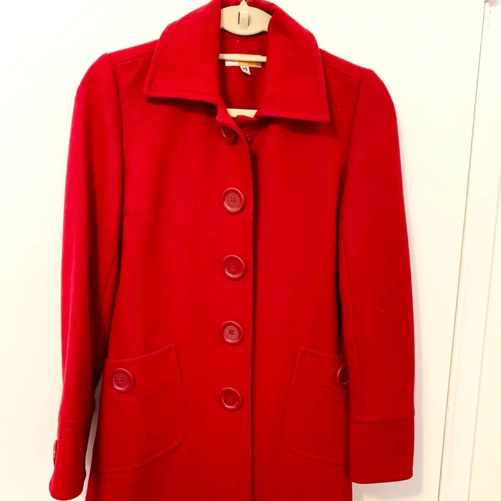 Coat - Picture 2 of 3